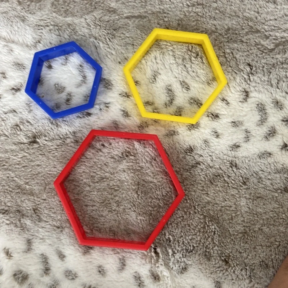 NWT! Geometric shapes sizes set boys girls OS educational STEM preschool play